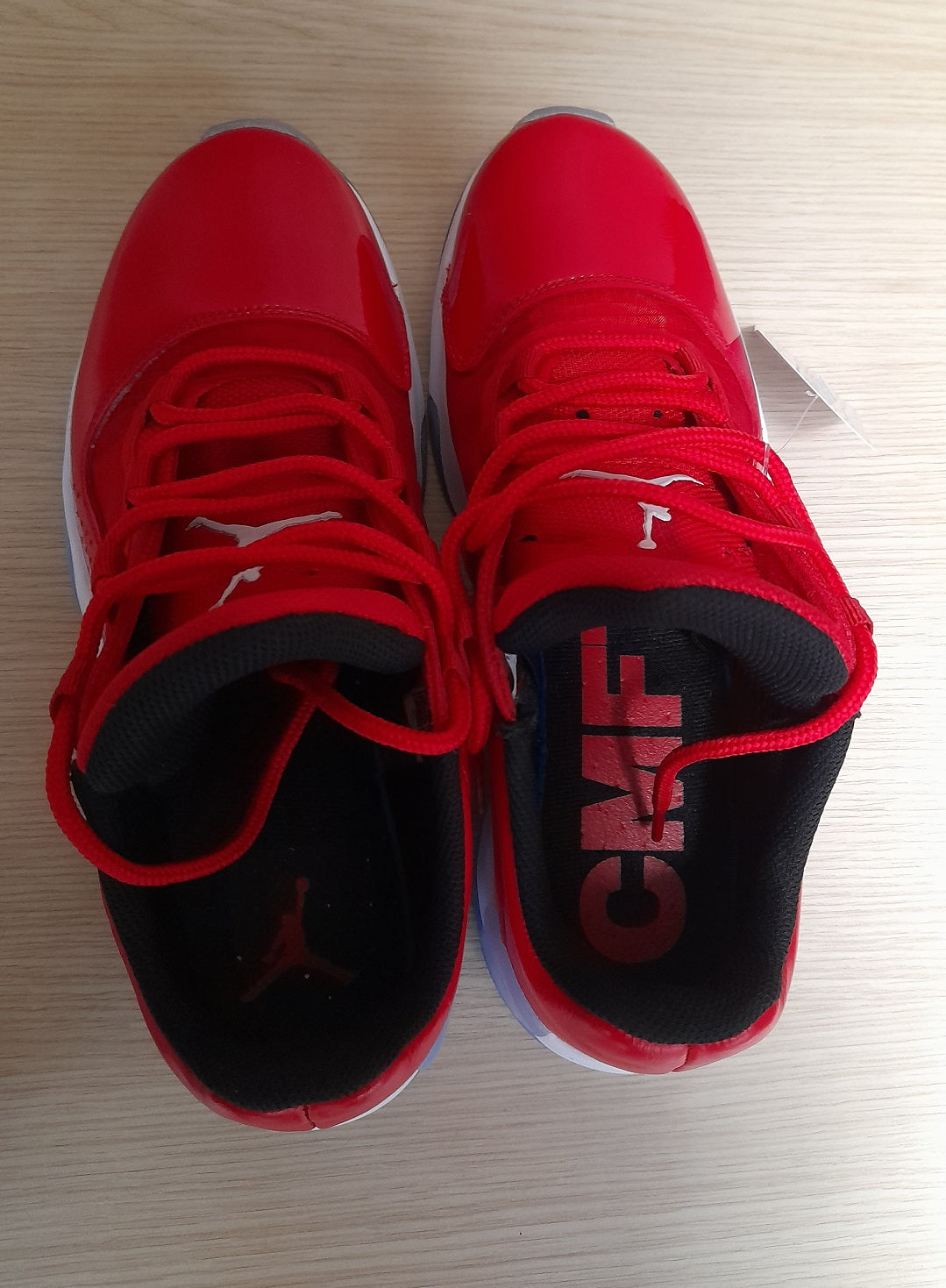 SCARPE JORDAN 11 CMFT