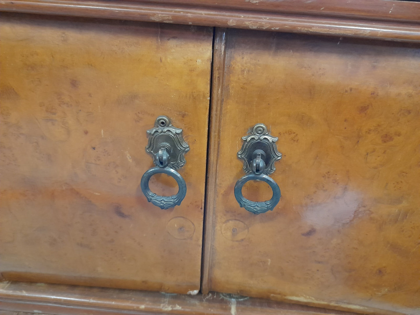 COMODINO con piano in marmo