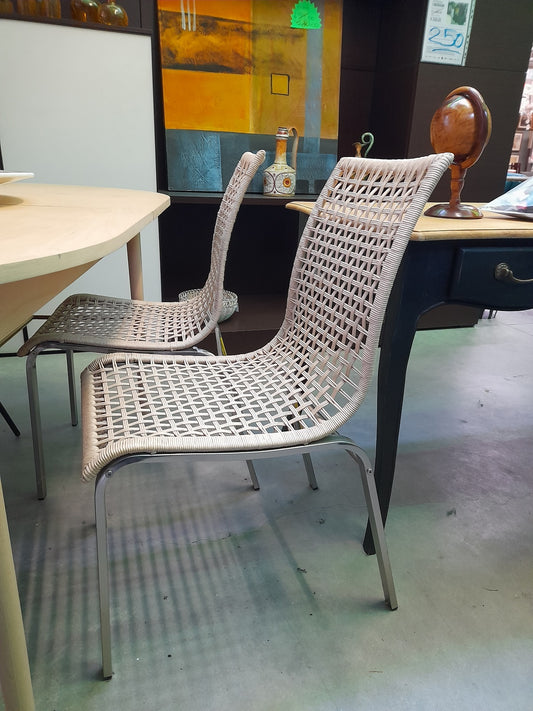 SEDIA in resina intrecciata