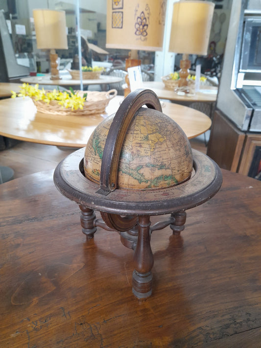 GLOBE - Mappamondo radio AM