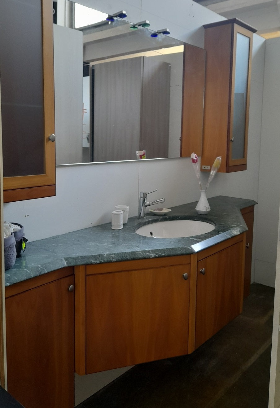 MOBILE BAGNO in legno e marmo