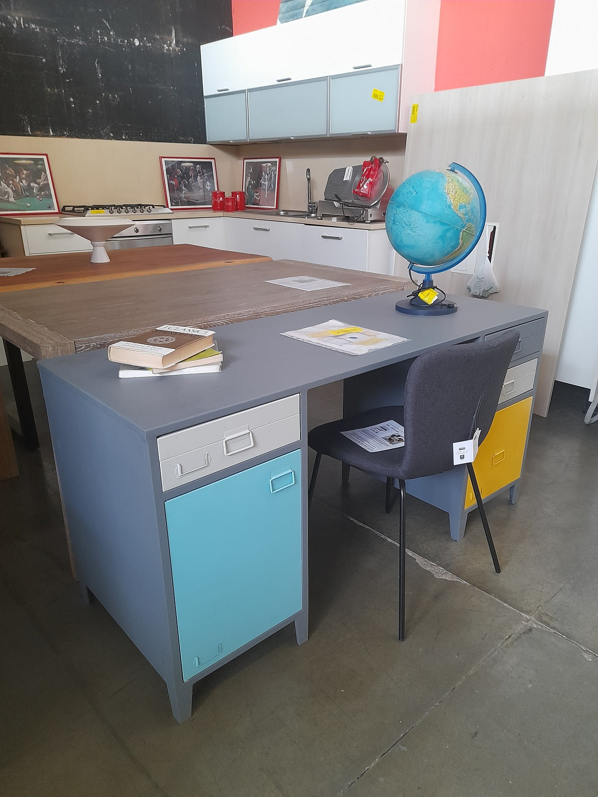 ESPACE - Scrivania industriale in metallo grigio