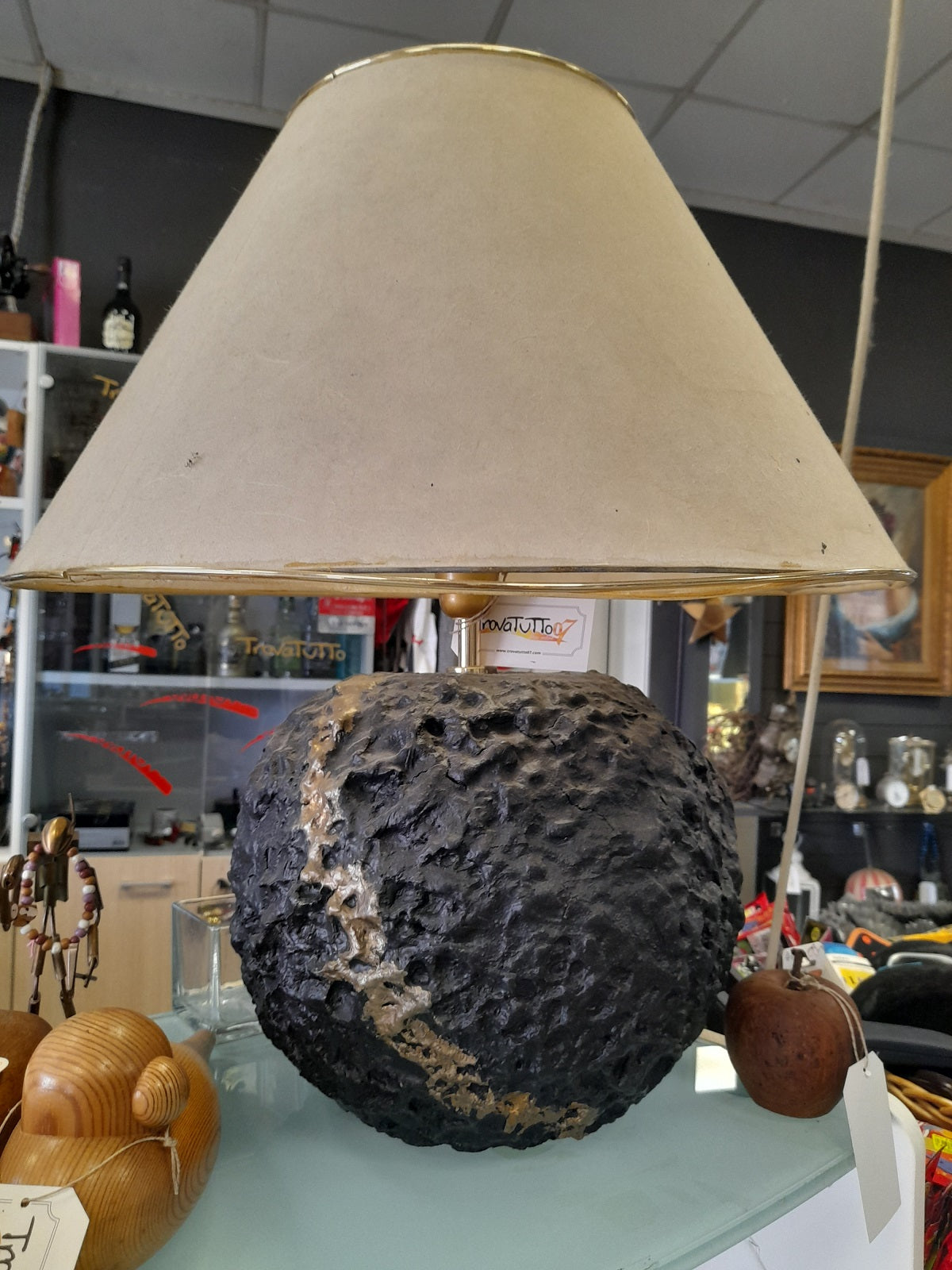 LAMPADA in pietra
