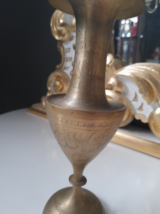 VASO in ottone inciso