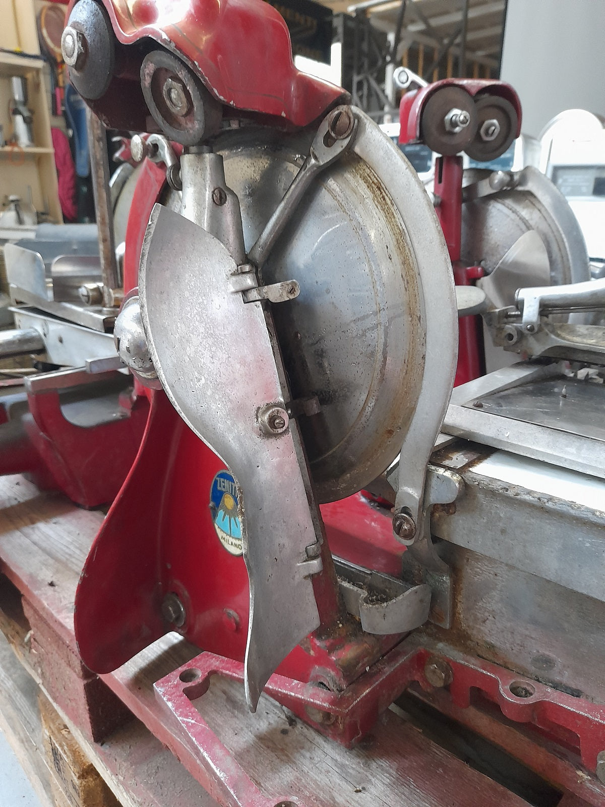 ZENITH MILANO affettatrice a volano