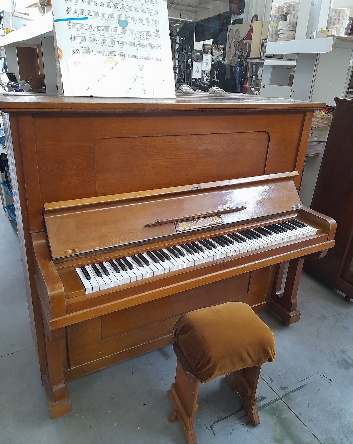 HUTTER pianoforte verticale