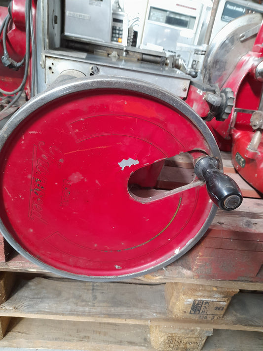 IRONWEED 370 affettatrice a volano