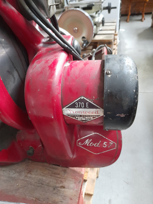 IRONWEED 370 affettatrice a volano