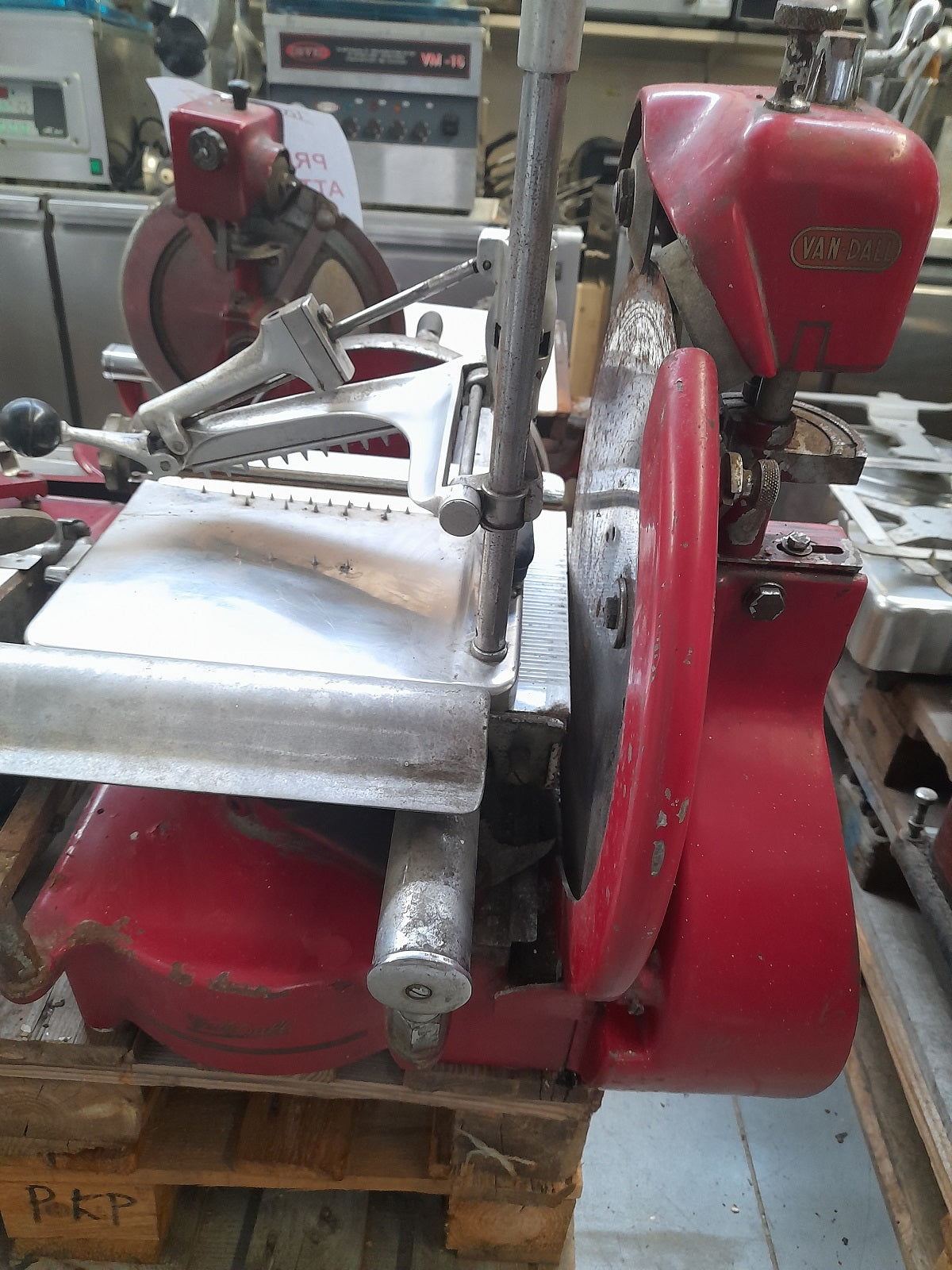 VAN-DALL mod. 50 affettatrice a volano