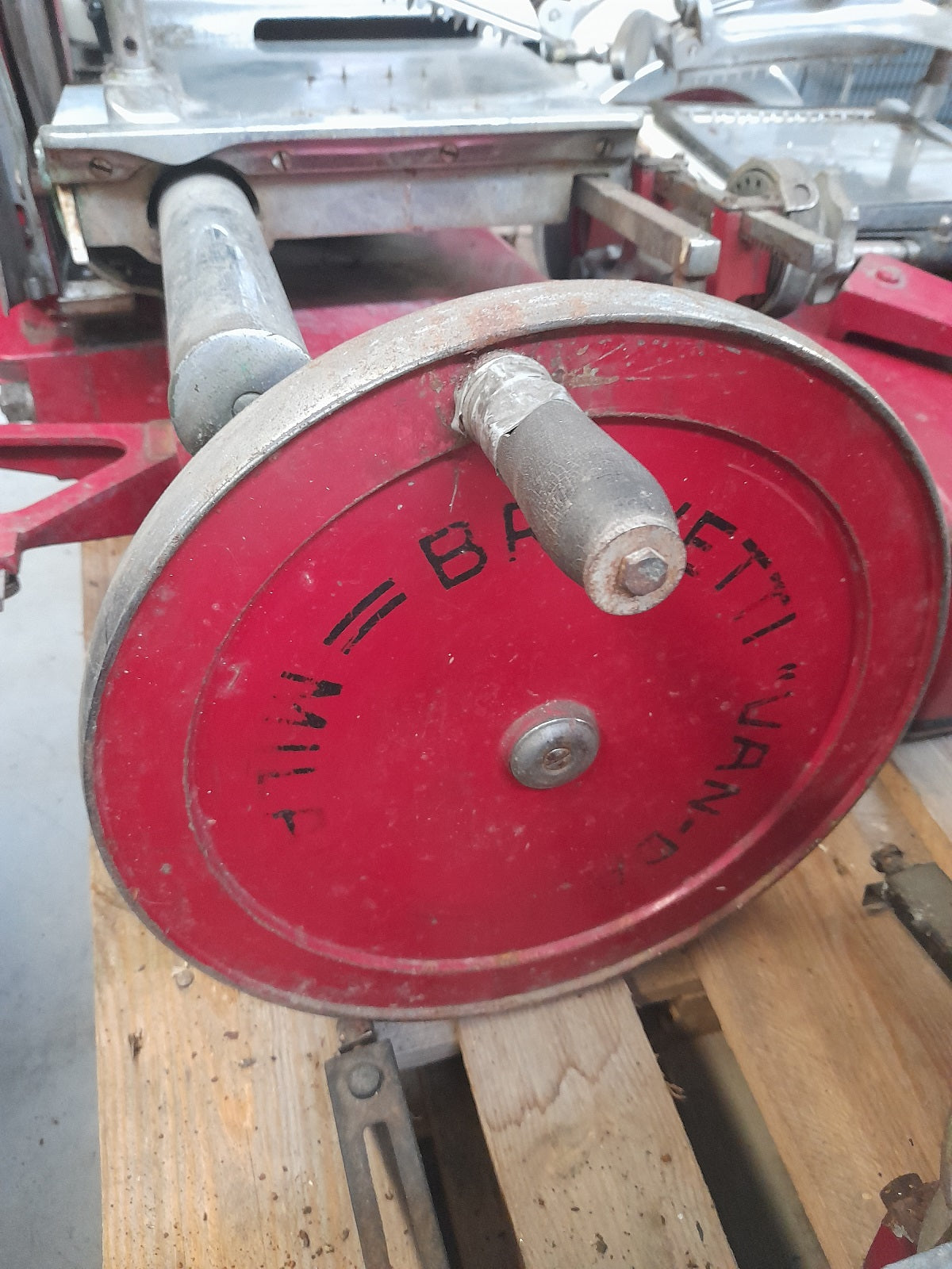 VAN-DALL mod. 50 affettatrice a volano