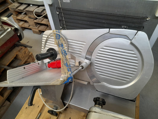 ITALIANA MACCHI affettatrice elettrica