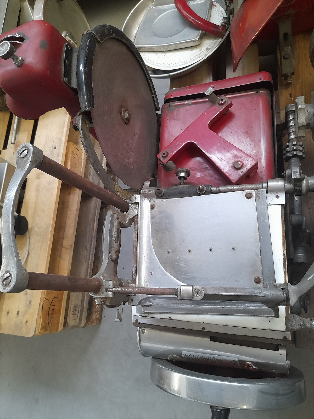 ALFA mod. 49 M affettatrice professionale