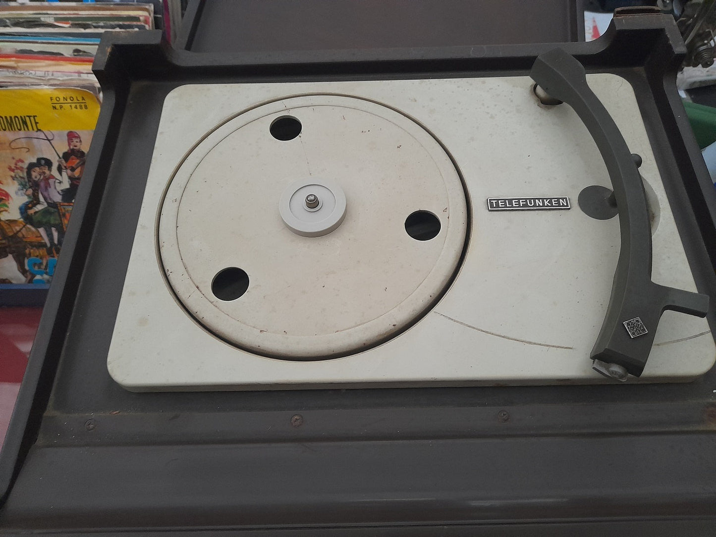 TELEFUNKEN MIGNONETTE RSF radio vintage