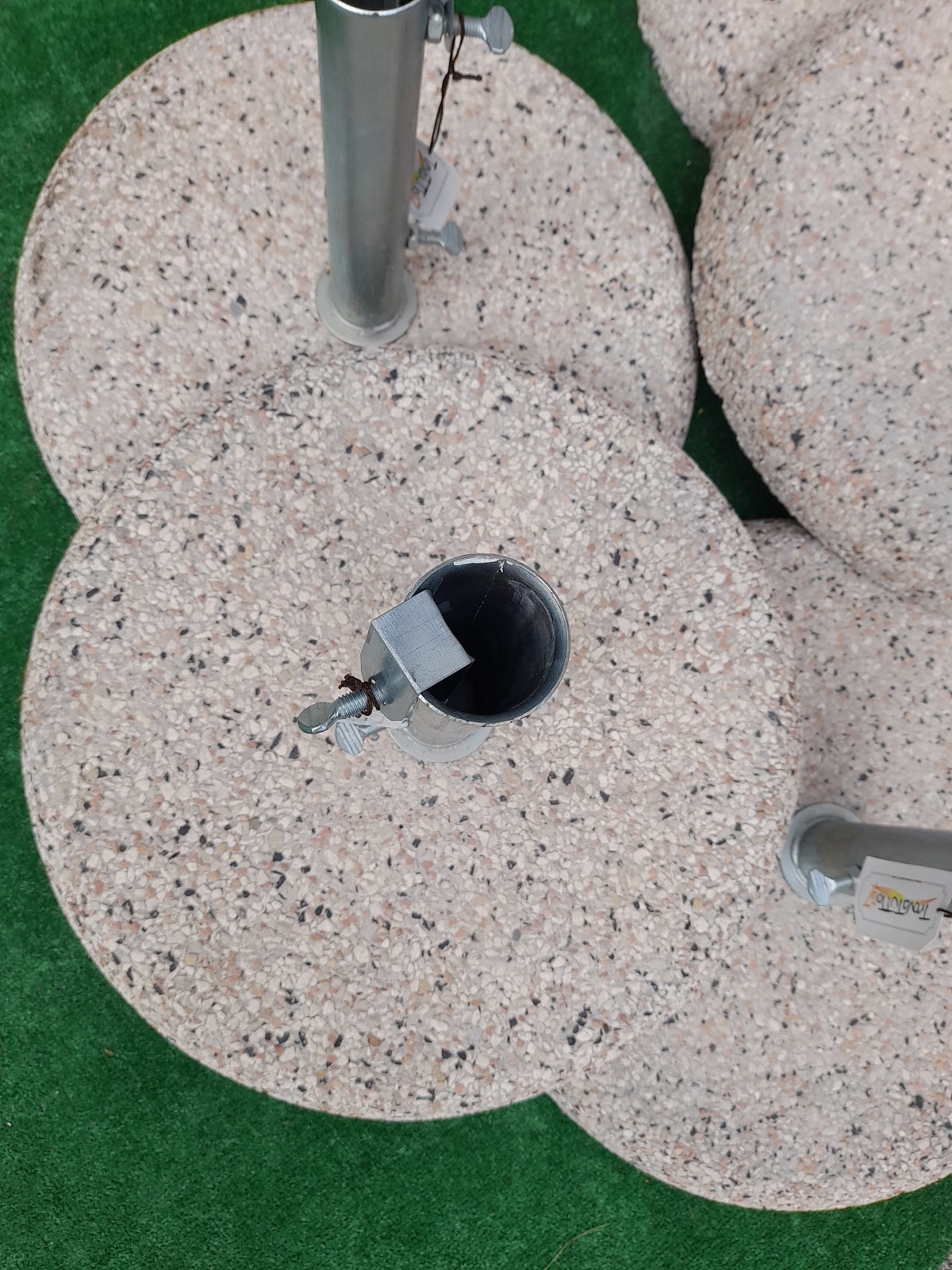 BASE OMBRELLONE in graniglia