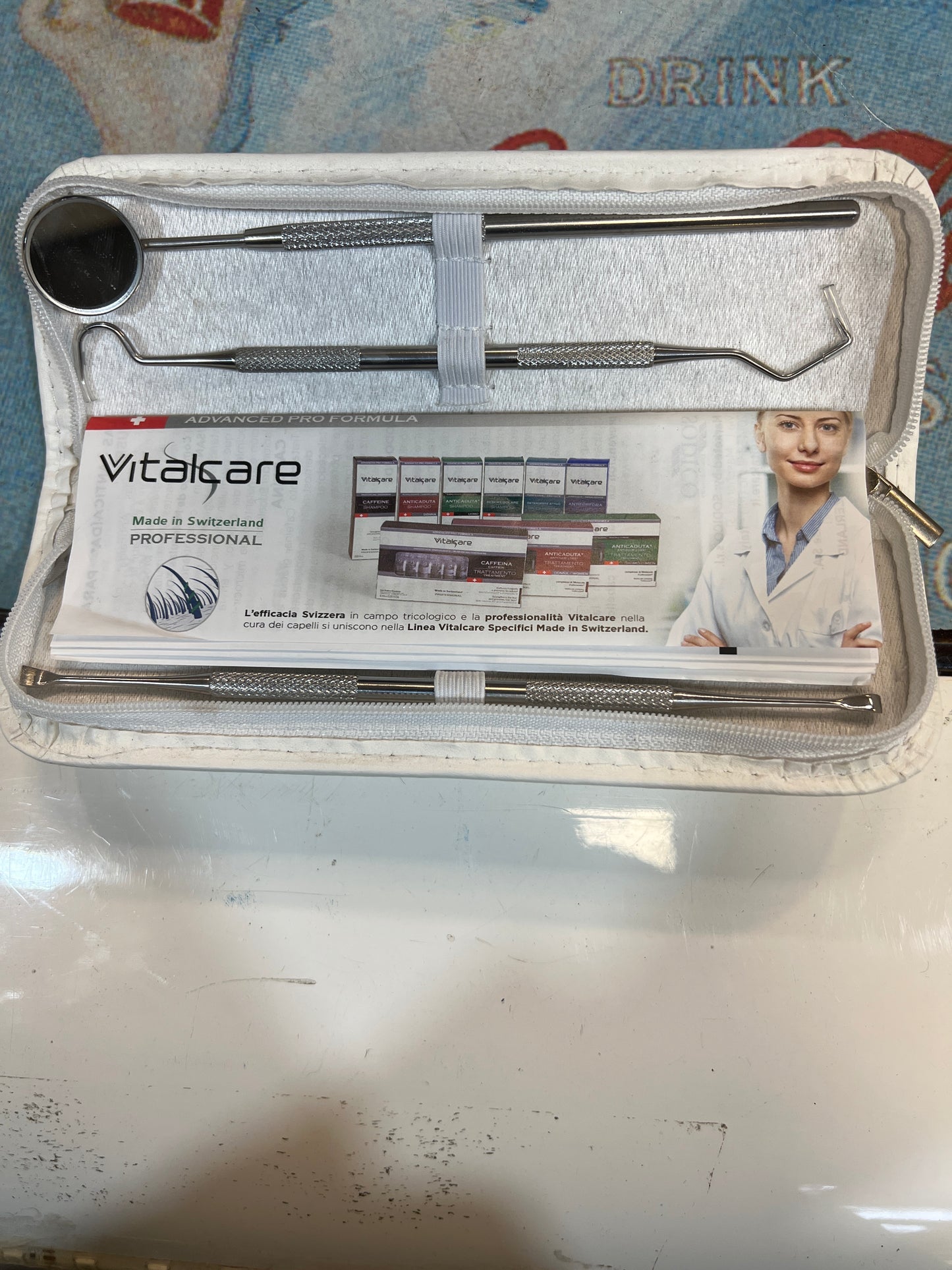 Strumento pulizia denti