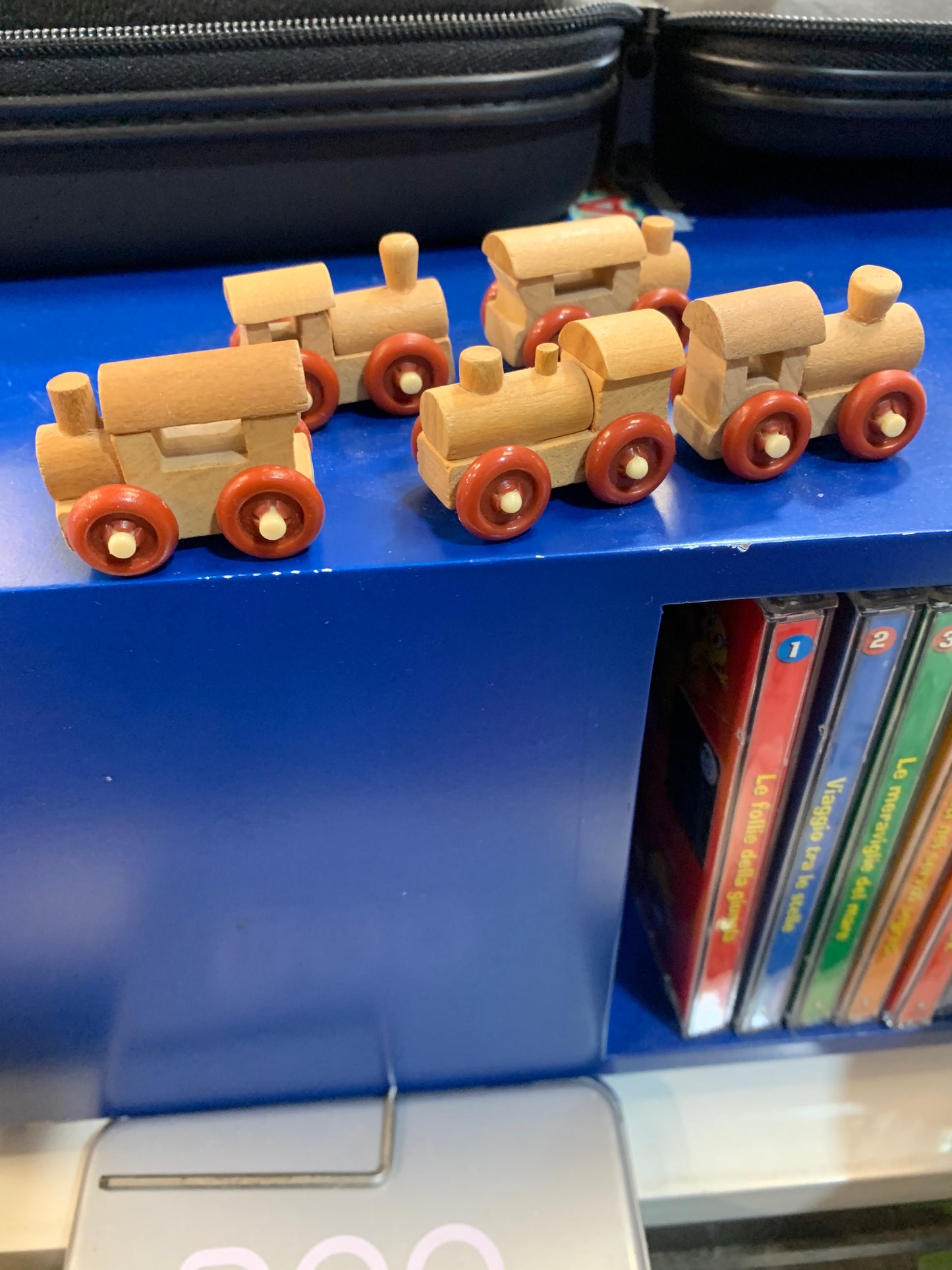 Gioco trenini di legno bambini