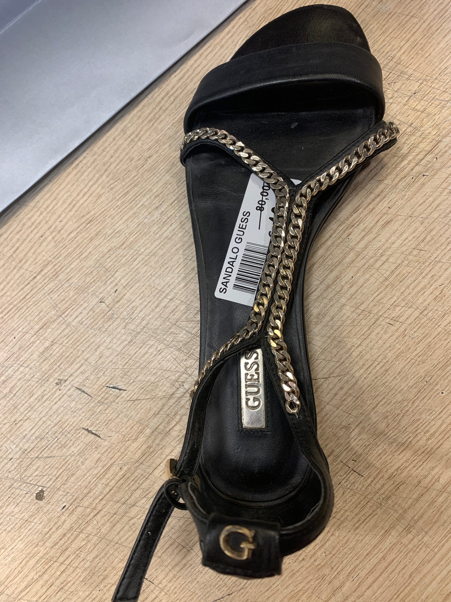 Sandali GUESS