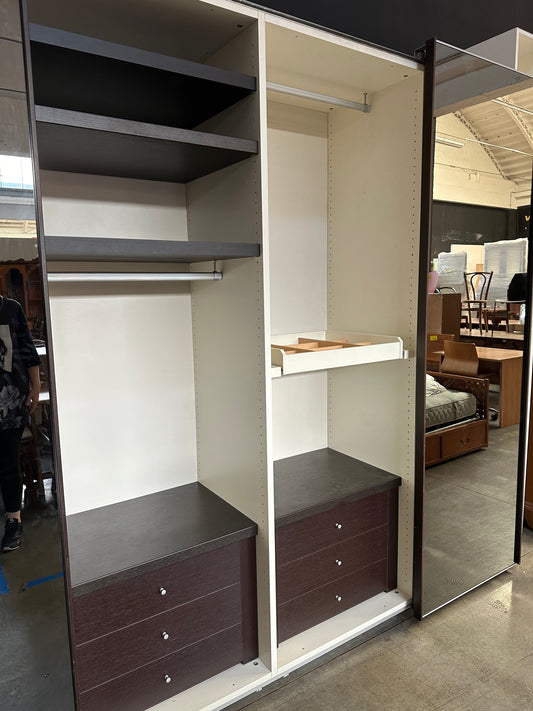 Armadio ante scorrevoli 4 ante