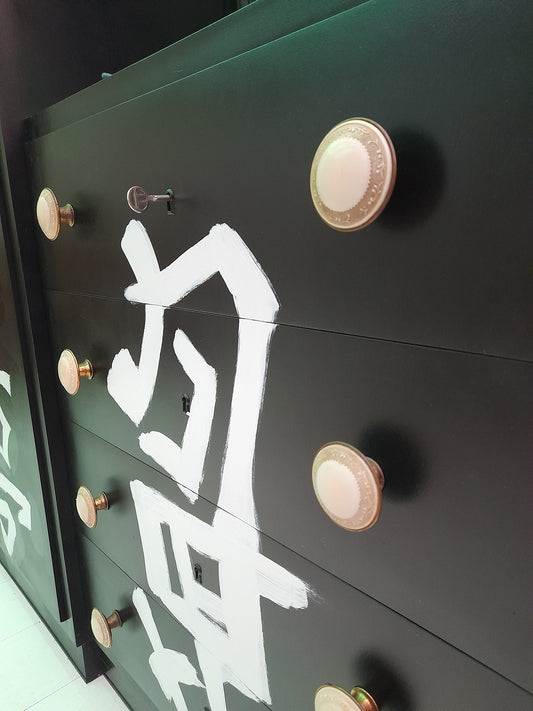 MOBILI in stile orientale