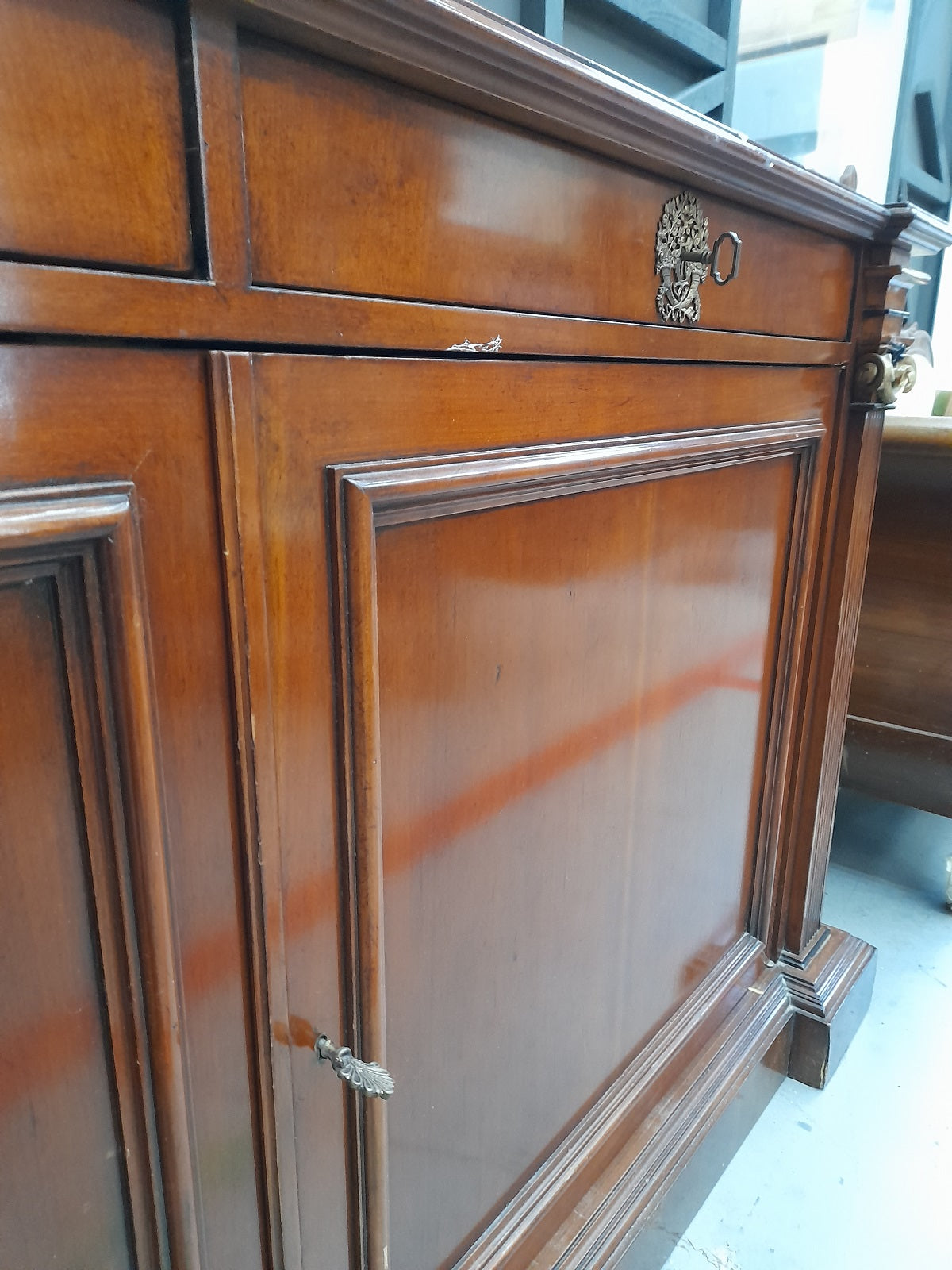 MADIA classica in ciliegio