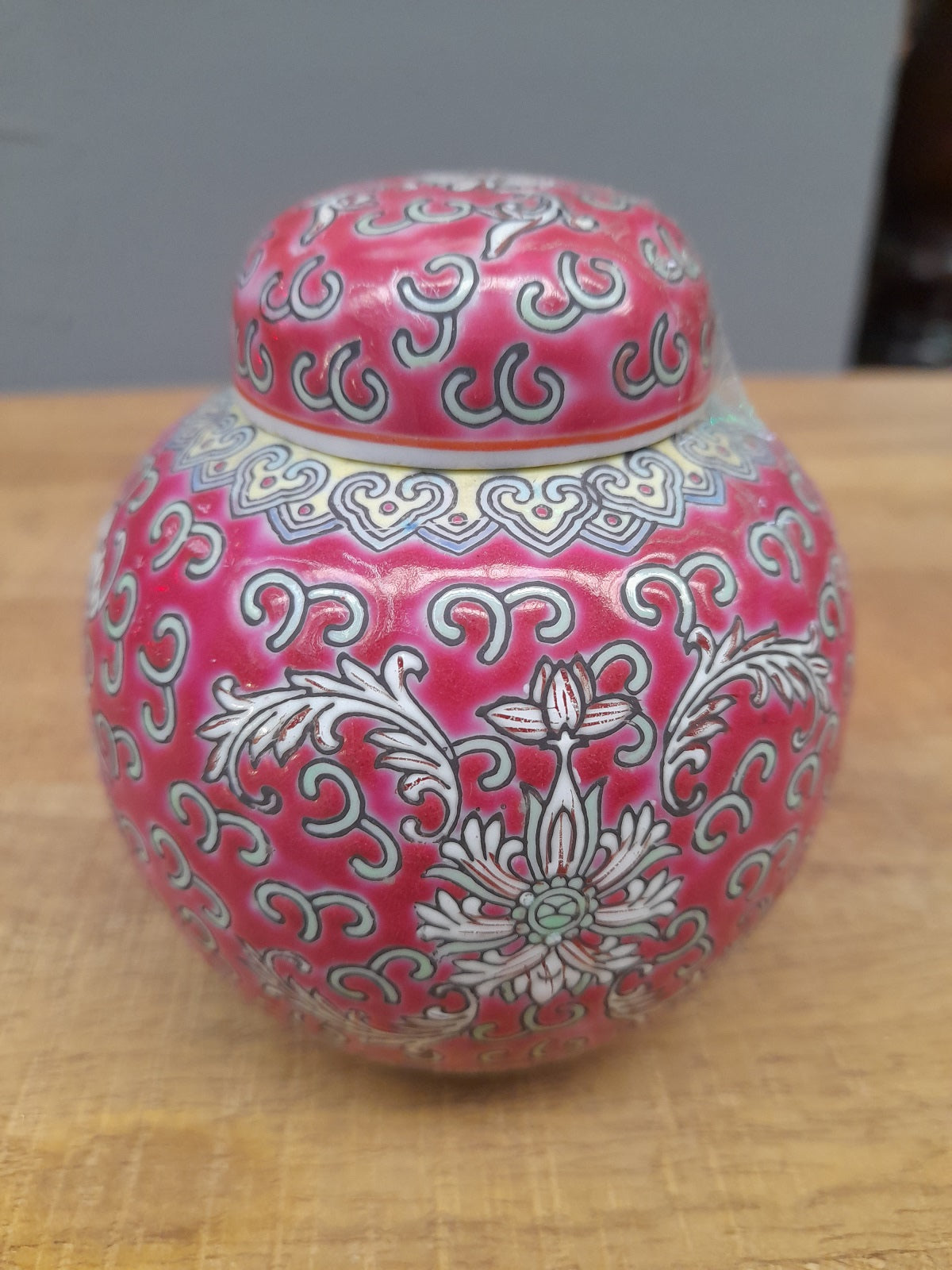VASO Pink Flowers