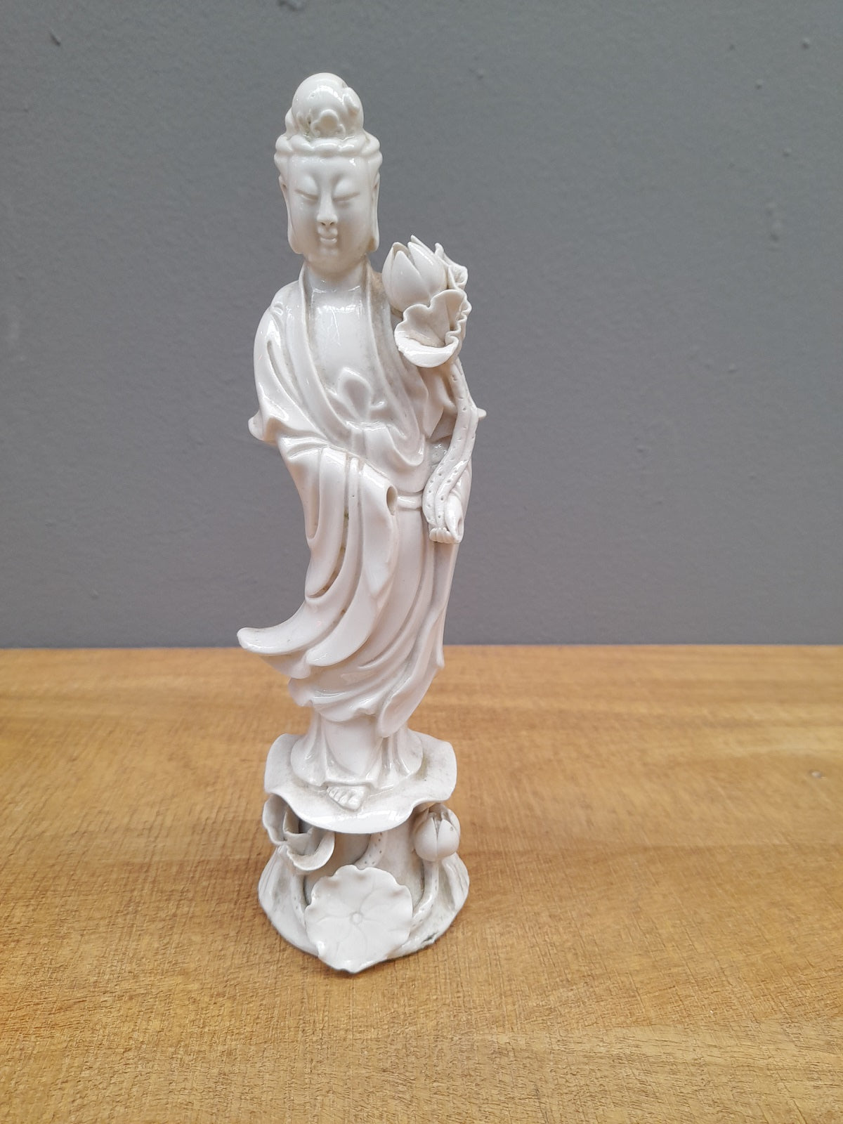 GUANYIN coppia statuine in porcellana