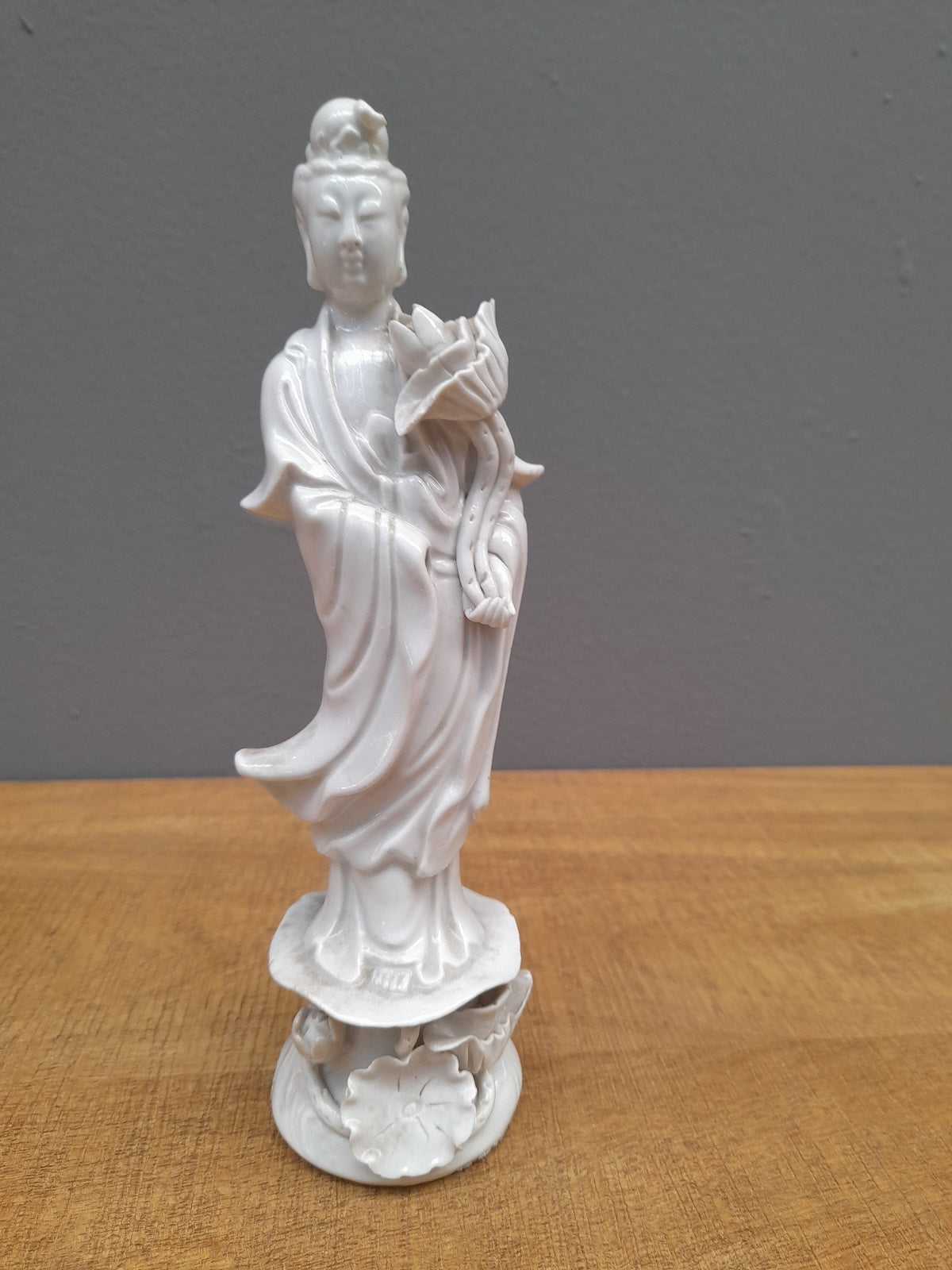 GUANYIN coppia statuine in porcellana