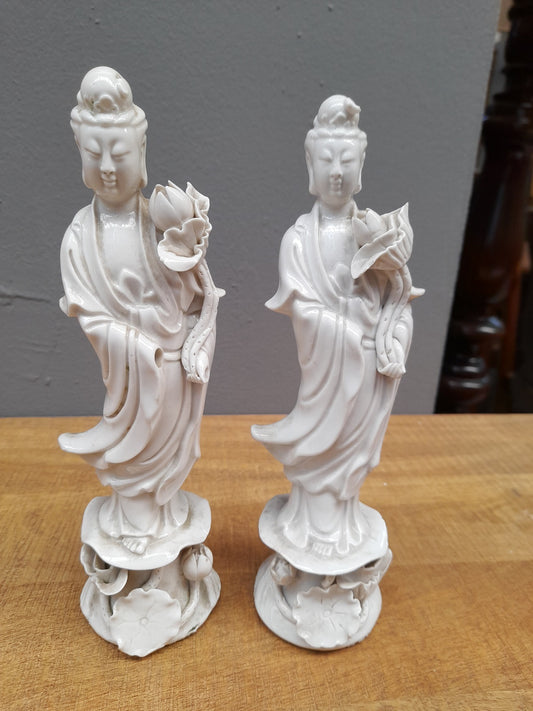 GUANYIN coppia statuine in porcellana