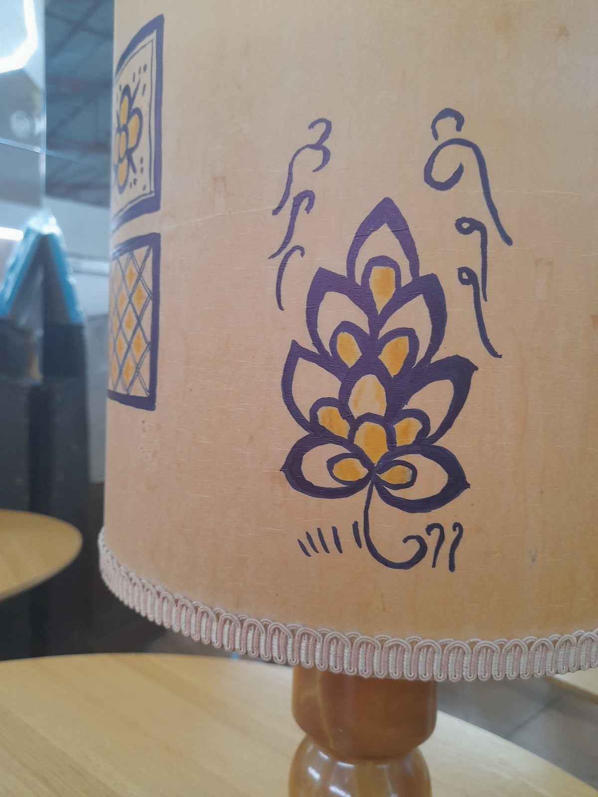 LAMPADA con base in ceramica