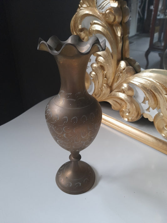 VASO in ottone inciso