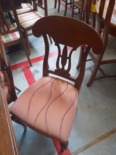TAVOLO allungabile con 4 sedie