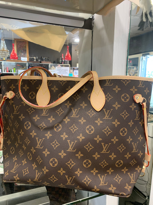 Borsa Tote di Lusso con Motivo Iconico