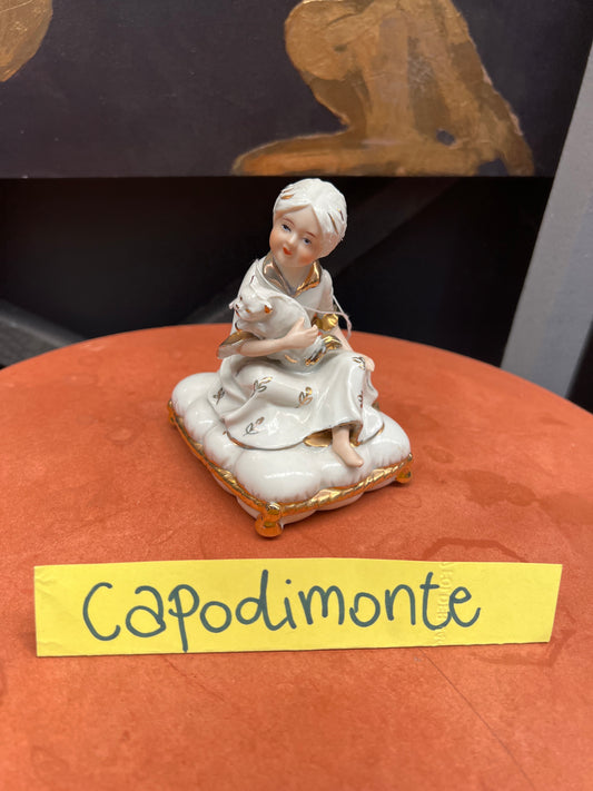 Statuina. CAPODIMONTE