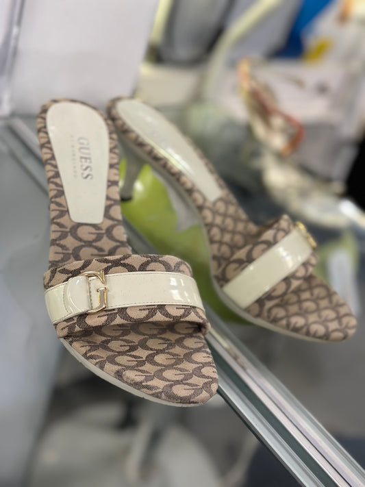 Sandali Guess 38