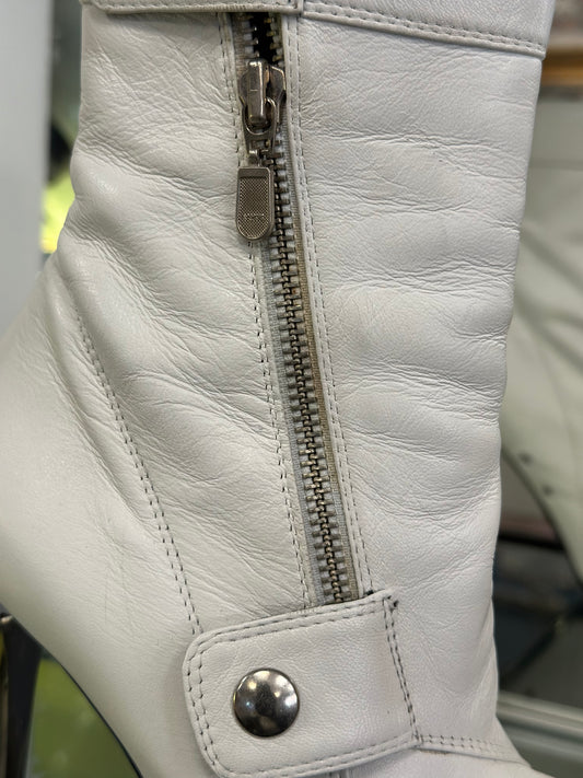 Stivali da donna bianco in pelle