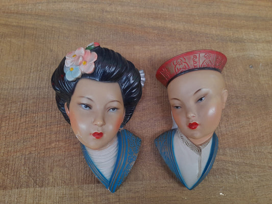 VOLTI Orientali in gesso