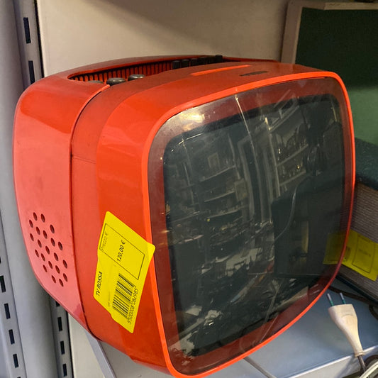 TV rossa vintage